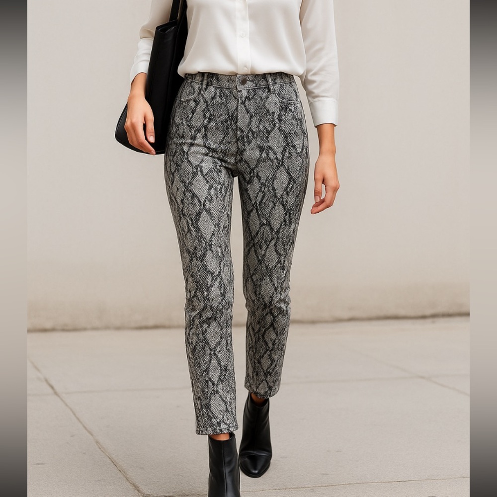 - RW & CO - pants snake print / stretchy - waist 29” - 30”